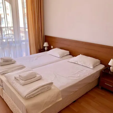 Apartello Modern - Efir 2, Lägenhet Slăntjev Brjag